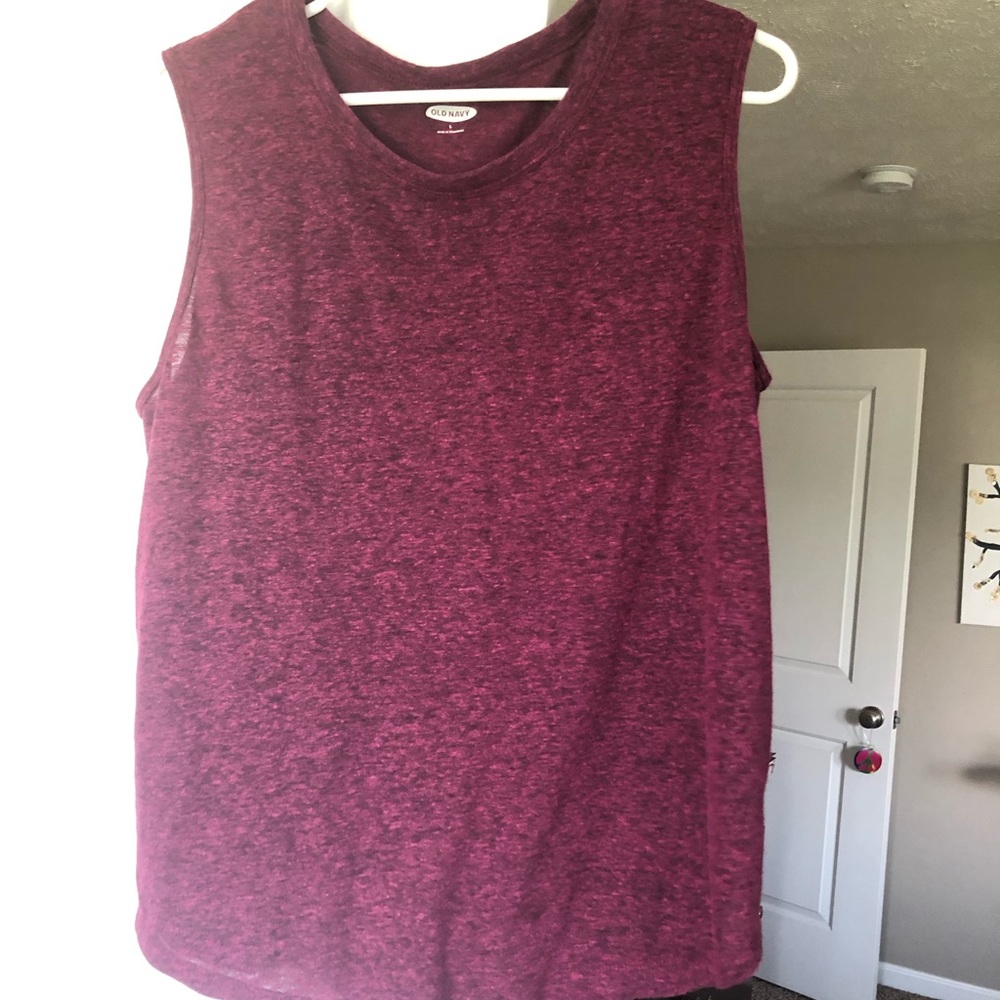 Old Navy L burgundy tank